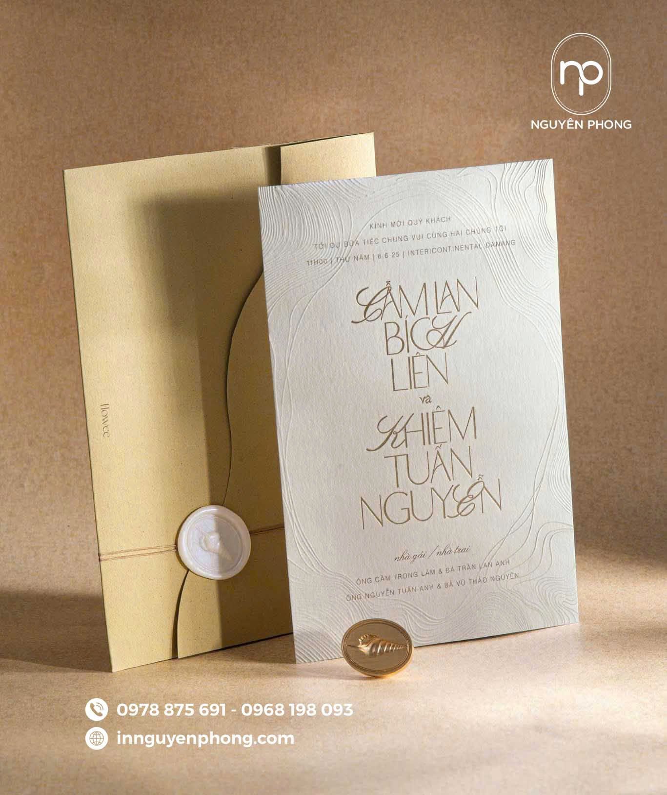 In thiệp cưới giá rẻ tại Nguyên Phong 